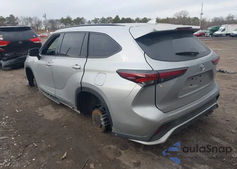 2024 Toyota Highlander Xse z USA, uszkodzony, nr VIN 5TDKDRBHXRS532290